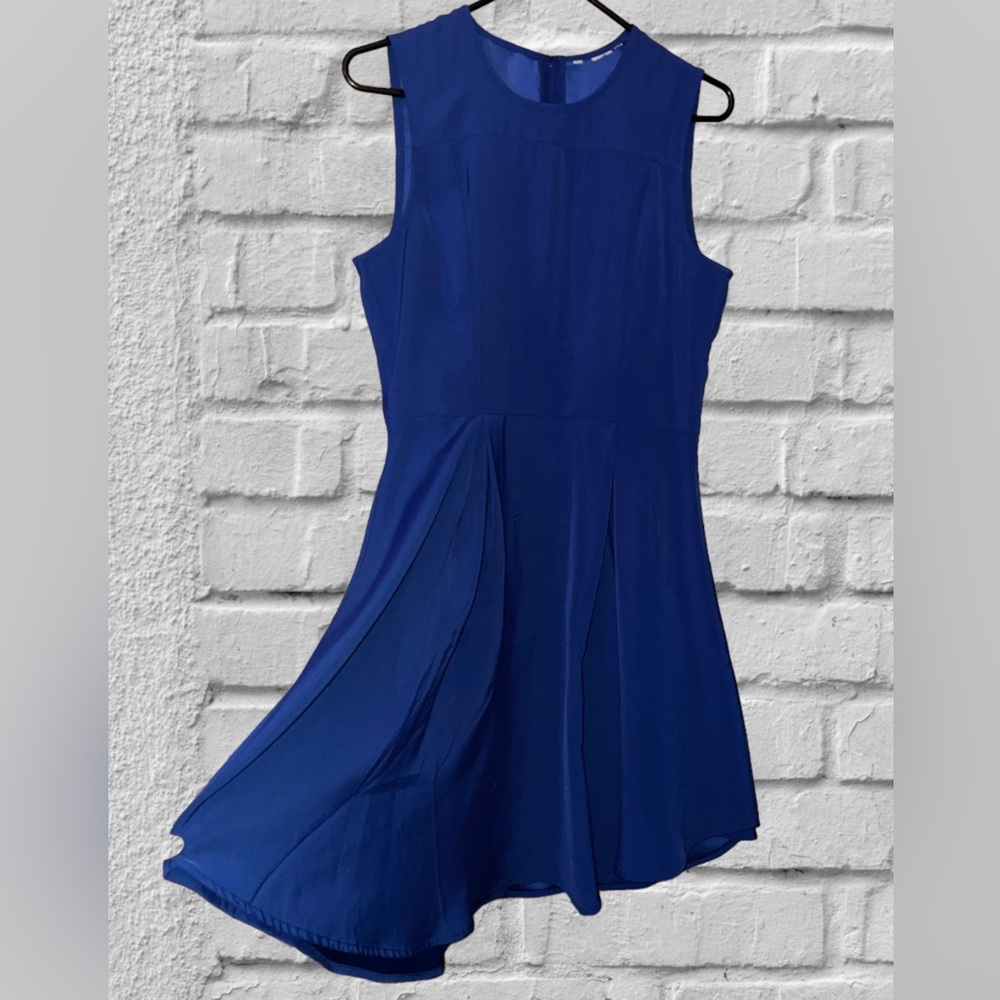 💙 Flowing Dress 💙